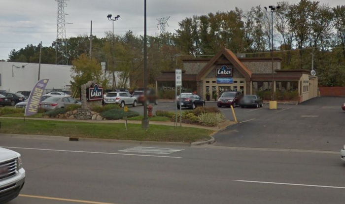 Tally-Ho Restaurant - 2015 Lakes (newer photo)